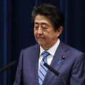 Japonijos premjeras ir vicepremjeras kartu nedalyvaus pasitarimuose dėl koronaviruso