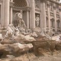 Garsiajam Romos Trevi fontanui reikia restauracijos