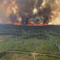 Kanadoje toliau siautėja gaisrai