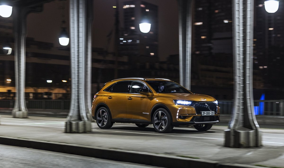 "DS 7 Crossback"