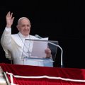 Vatikanas: popiežiaus būklė po operacijos gera, jis ligoninėje liks savaitę