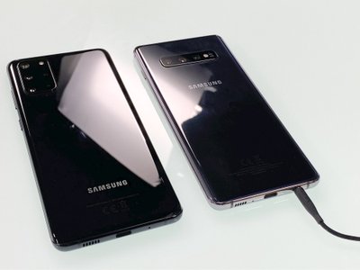 Samsung Galaxy S20+ ir Samsung Galaxy S10+