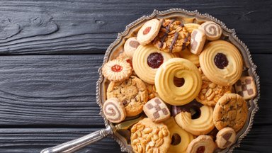 Konditeris pasidalijo gudrybėmis, kaip išsaugoti kepinių šviežumą: sausainiai bus traškūs, o pyragai ir keksukai – minkšti
