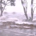 Floridos šiaurę talžęs uraganas „Michael“ slenka per JAV pietryčius