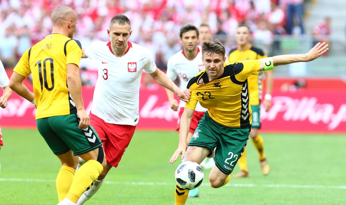 Kontrolinės futbolo rungtynės: Lenkija – Lietuva