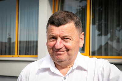 Kėdainių rajono meras Valentinas Tamulis džiaugiasi turintis penkis anūkus, tačiau, kaip padidinti rajono gyventojų skaičių ir paskatinti gimstamumą, nežino.