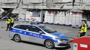 Lenkijos pareigūnai sulaikė devynis sabotažo aktais įtariamus asmenis: minimas ir „Ikea“ Lietuvoje padegimas