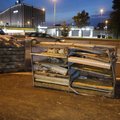 Vilniuje pabiro konteineriai su vištomis