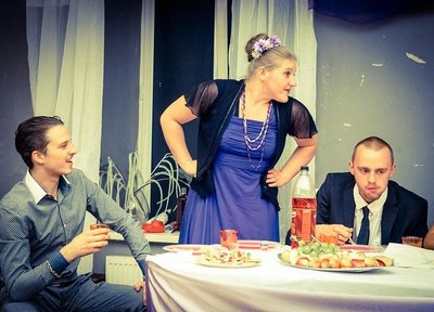 Spektaklis „Vestuvės“
