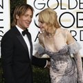 „Auksiniuose gaubliuose“ N. Kidman elgėsi lyg apkvaitusi: pertraukinėjo kitų aktorių interviu ir gaudė picų išnešiotojus