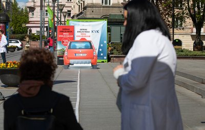 Vairuotojų buvo paprašyta pasitikrinti regėjimą