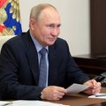 Путин разрешил чиновникам иметь иностранное гражданство, если от него нельзя избавиться