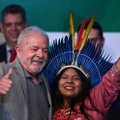 Brazilijos prezidento pareigas pradeda eiti trečiai kadencijai grįžęs Lula da Silva