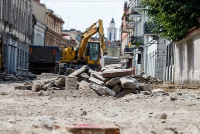 Kaune vykdomi archeologiniai kasinėjimai Vilniaus gatvėje ir rekonstrukcijos darbai.