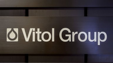 Pagrindinis naftos prekybininkas „Vitol“ nustos prekiauti rusiška nafta