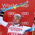 Planetos kalnų slidinėjimo taurės varžybų didžiausiojo slalomo rungtį laimėjo šveicaras