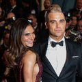 Robbie Williamsas su žmona susilaukė ketvirtojo vaiko: socialinėje paskyroje pasidalino jautria žinute