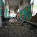 Rusija sugriovė 180 Ukrainos mokyklų, dar 1 300 – apgadino