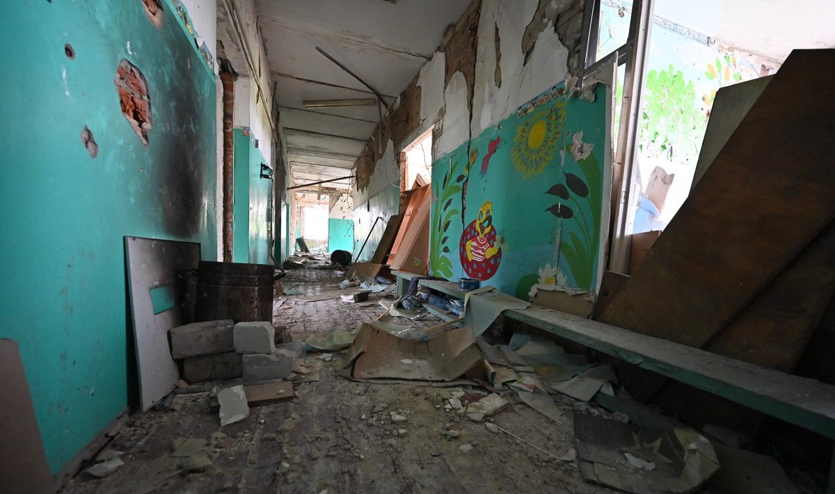 Sugriauta mokykla Ukrainoje