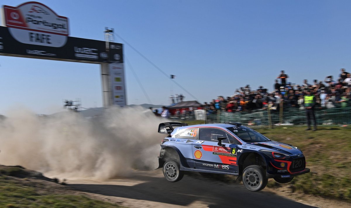 Thierry Neuville'is