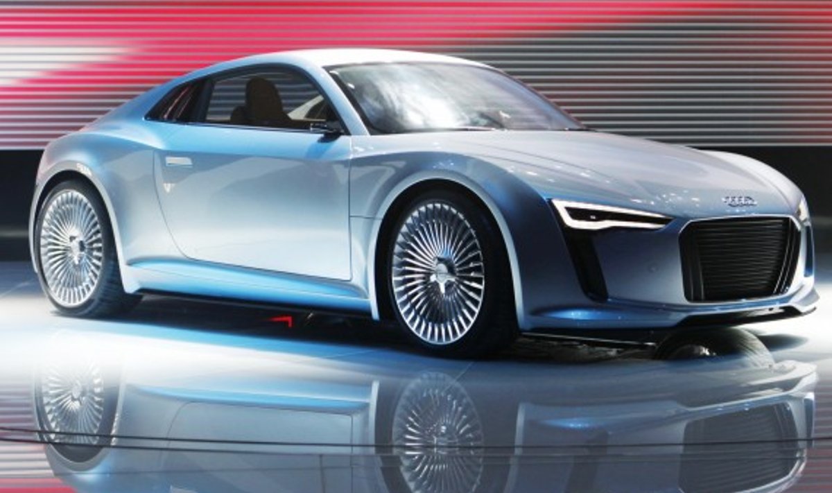 Audi e-tron Detroito automobilių parodoje