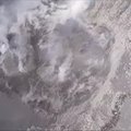Dronas nufilmavo Peru ugnikalnio kraterį