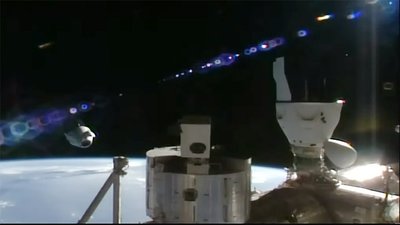 Ax-3 komanda išskrido namo į Žemę. Atsijungimas nuo TKS. Axiom Space/NASA nuotr.