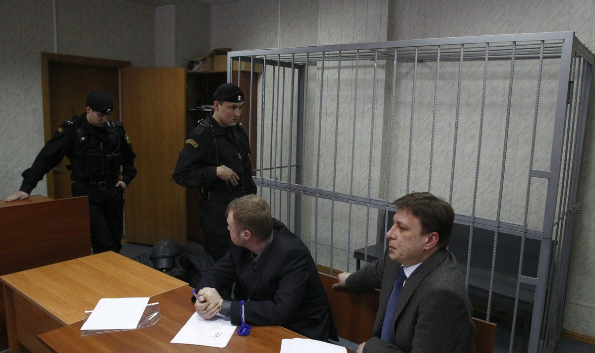 Magnitskio byla, Magnitskio advokatai sėdi teismo salėje