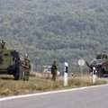 Kosovo serbai išardė barikadas, blokavusias link sienos su Serbija vedančius kelius