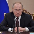 Naujas Putino planas likti valdžioje: pritarė konstitucijos pakeitimui, kuris panaikintų kadencijų limitus