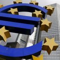 ES bankų bėdos neduoda ramybės artimiausiai kandidatei į euro zoną