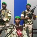 Gabono kariuomenė skelbia įvykdžiusi perversmą