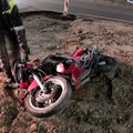 Kaune girto jaunuolio kelionė motociklu baigėsi greitosios automobilyje