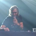 Su D.Guetta Vilniuje iki paryčių šėlo pilna arena paauglių