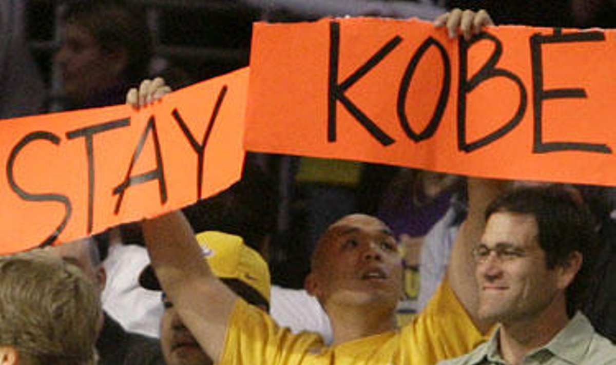 "Lakers" aistruolis prašo Kobe Bryantą nepalikti komandos