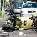 Vilniuje avarija užkišo gatvę, vienas žmogus ligoninėje