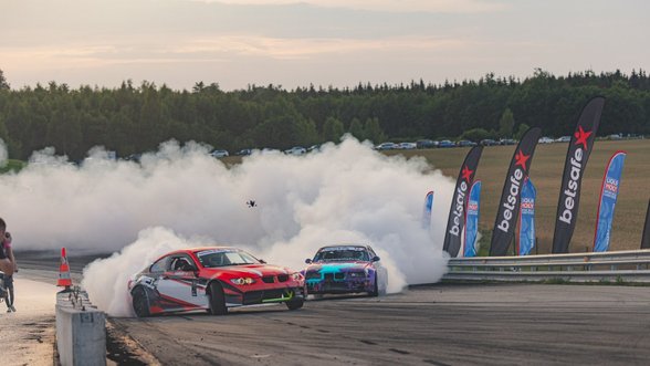 Ilgąjį savaitgalį kviečia išnaudoti tinkamai – Driftiškėse laukia šonaslydžio fiesta