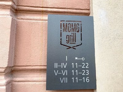 Andrius Užkalnis vertina restoraną „Momo Grill“ Vilniuje