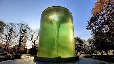 Atidarytas vienas gražiausių fontanų Lietuvoje: jo viduje sukasi didžiulis vandens sūkurys