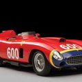 Aukcione parduos itin retą „Ferrari“