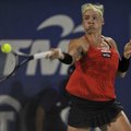 Amerikietė ir rusė - antra WTA serijos teniso turnyro Malaizijoje vienetų pusfinalio pora