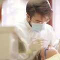Norinčius gydyti dantis miego būsenoje gydytojai įspėja – tinka ne visiems