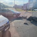Vilniuje per avariją nukentėjo motociklininkas