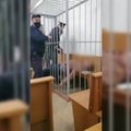 Politiniu kaliniu pripažintas Latypavas Minsko teisme mėgino nusižudyti