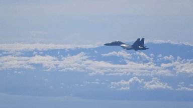 Kinija vėl provokuoja: Taivanas praneša apie prie salos pastebėtus karo laivus ir lėktuvus
