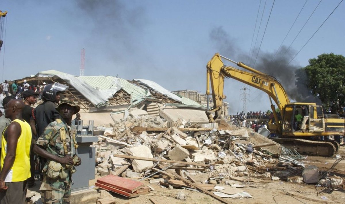 Ganoje sugriuvo prekybos centras