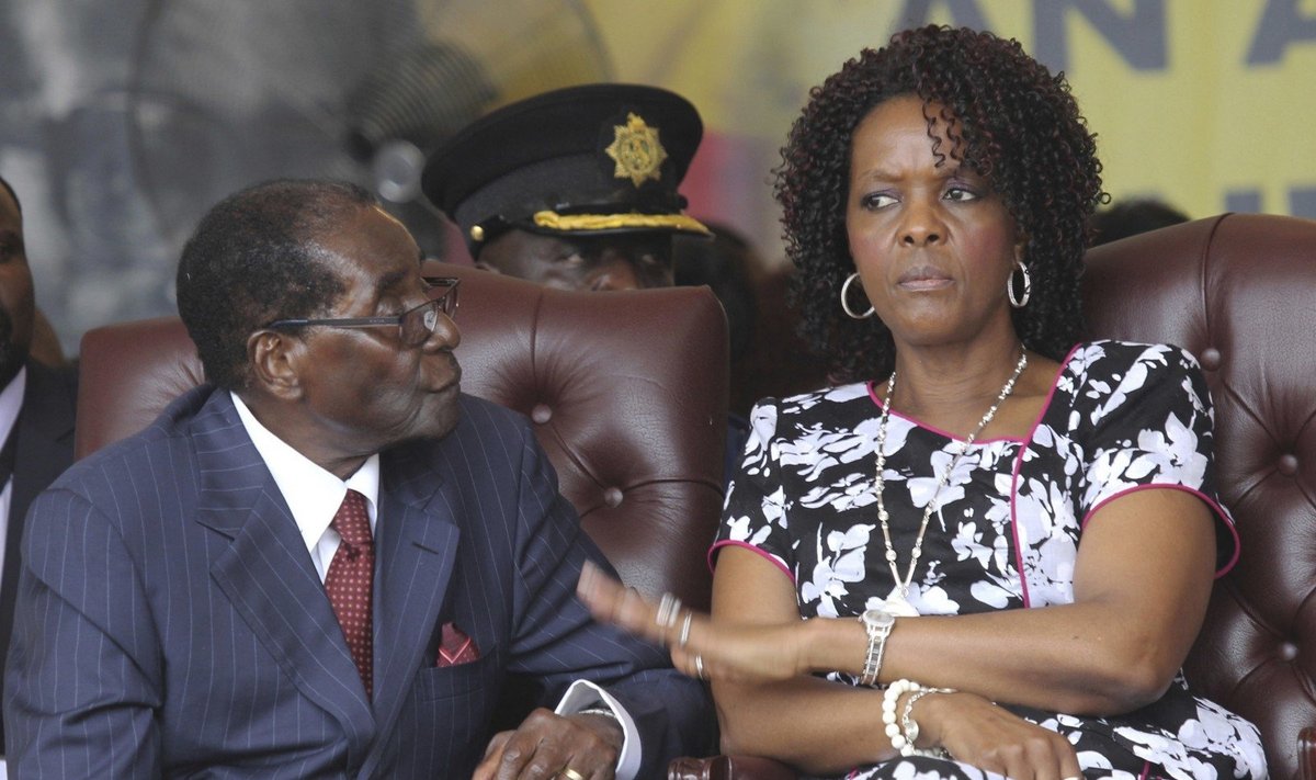 Robertas Mugabe, Grace Mugabe