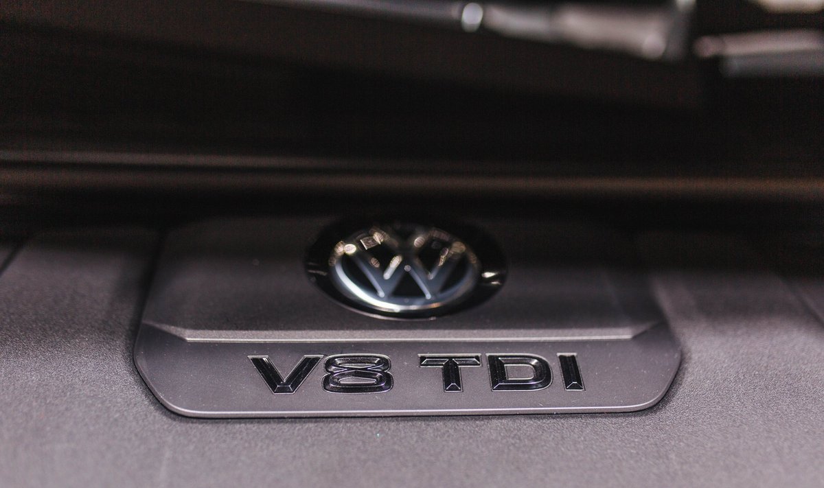 "Volkswagen Touareg V8 TDI"