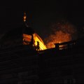 Čekijos sostinėje gaisras nusiaubė Nacionalinio muziejaus stogą