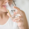Kas gresia jūsų kūnui, jei visą dieną negeriate vandens